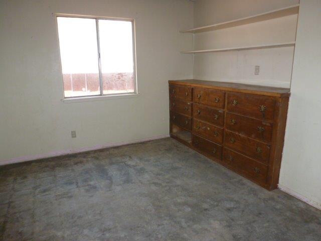 35755 Frontier Ave, Yermo, CA 92398 photo 6