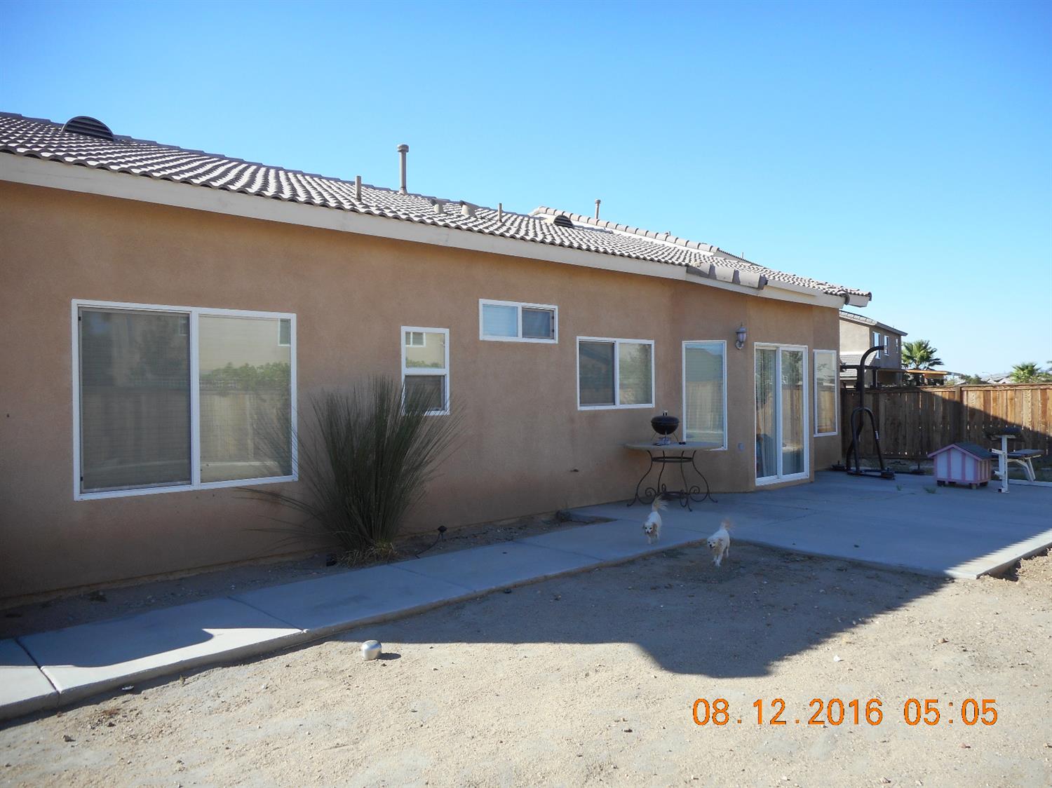 13573 Del Haven St, Victorville, CA 92392 photo 23