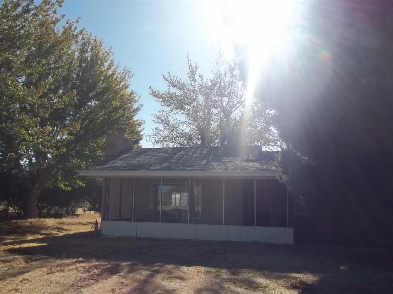19661 Locust Ln, Apple Valley, CA 92308 photo 5