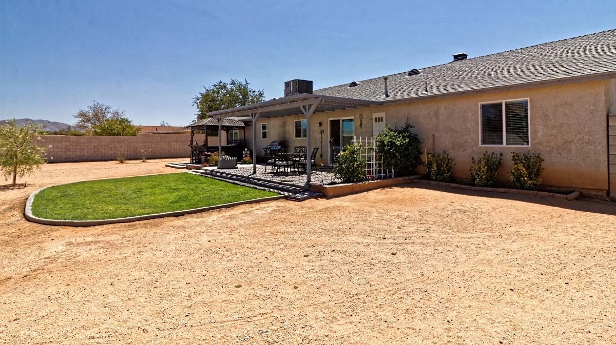 22322 Minnetonka Rd, Apple Valley, CA 92308 photo 10