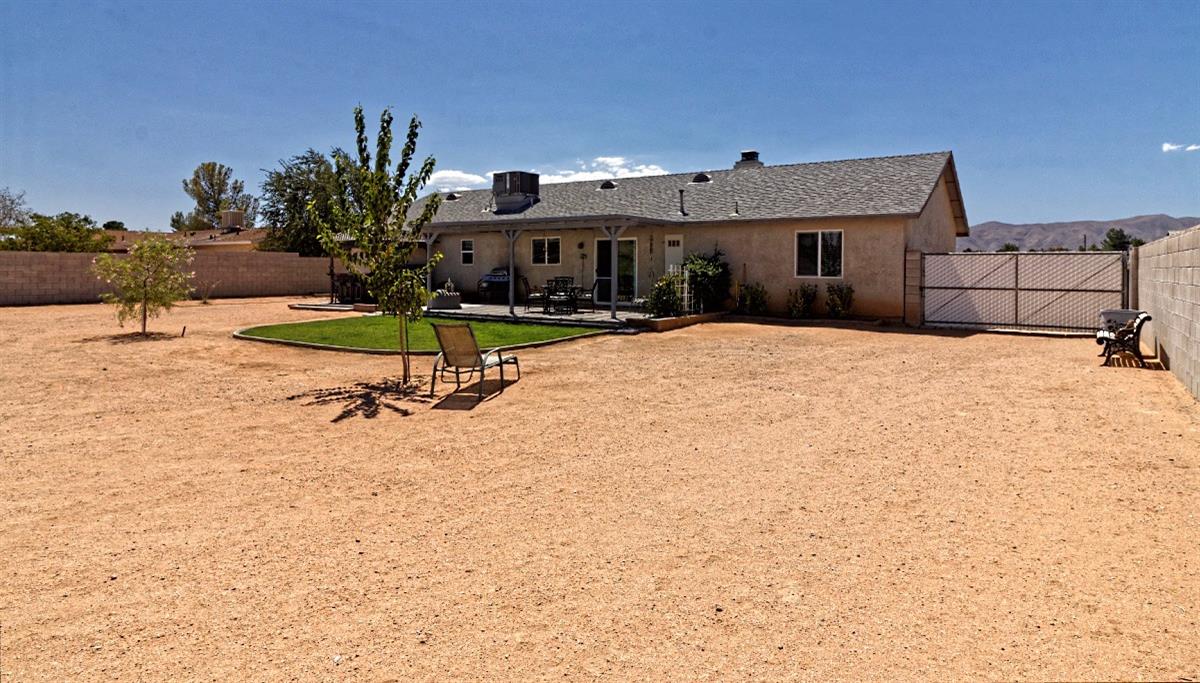 22322 Minnetonka Rd, Apple Valley, CA 92308 photo 9