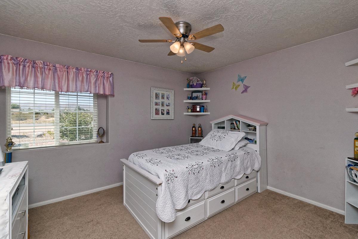 22322 Minnetonka Rd, Apple Valley, CA 92308 photo 19