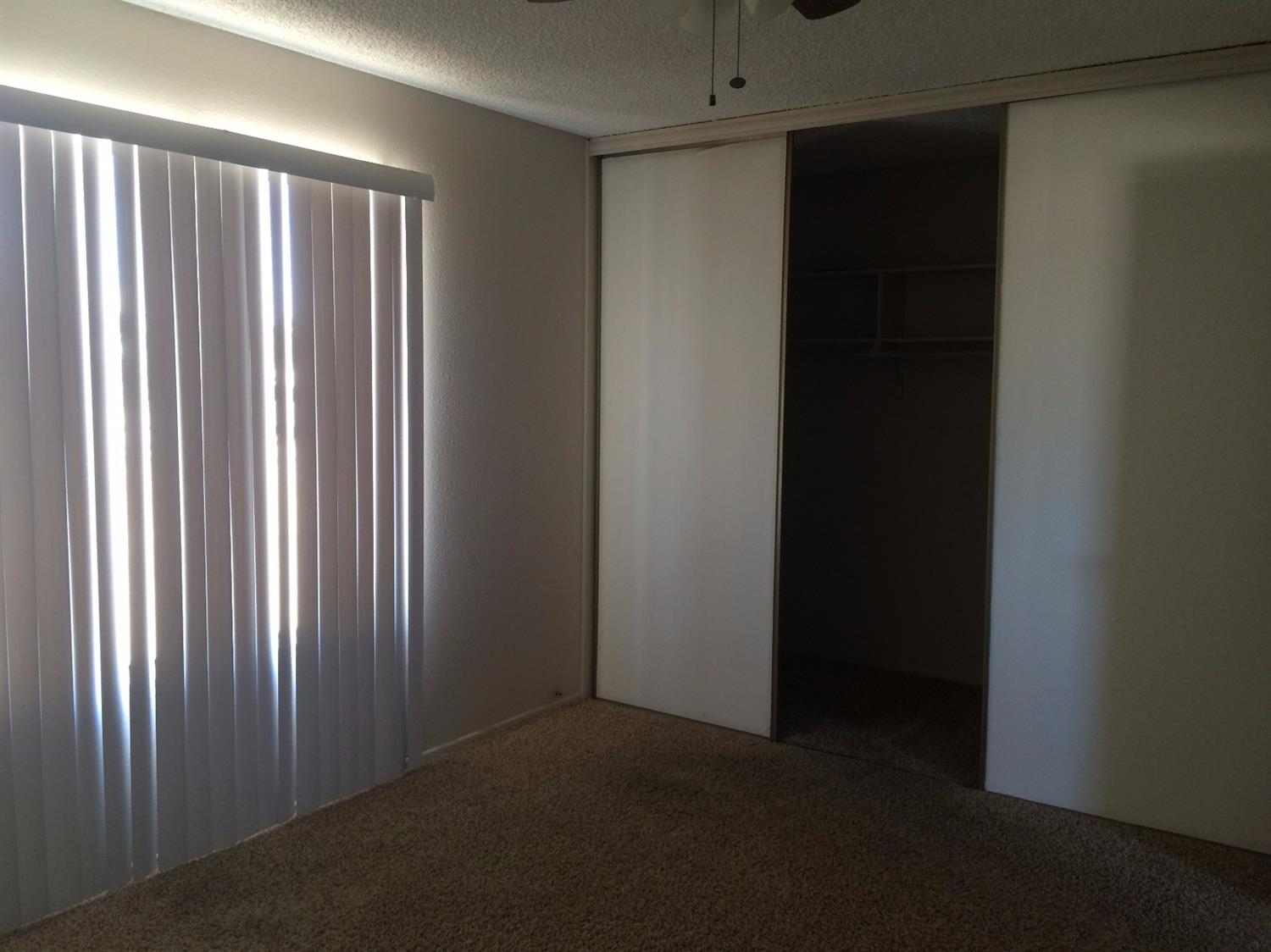 10739 9th Ave, Hesperia, CA 92345 photo 6