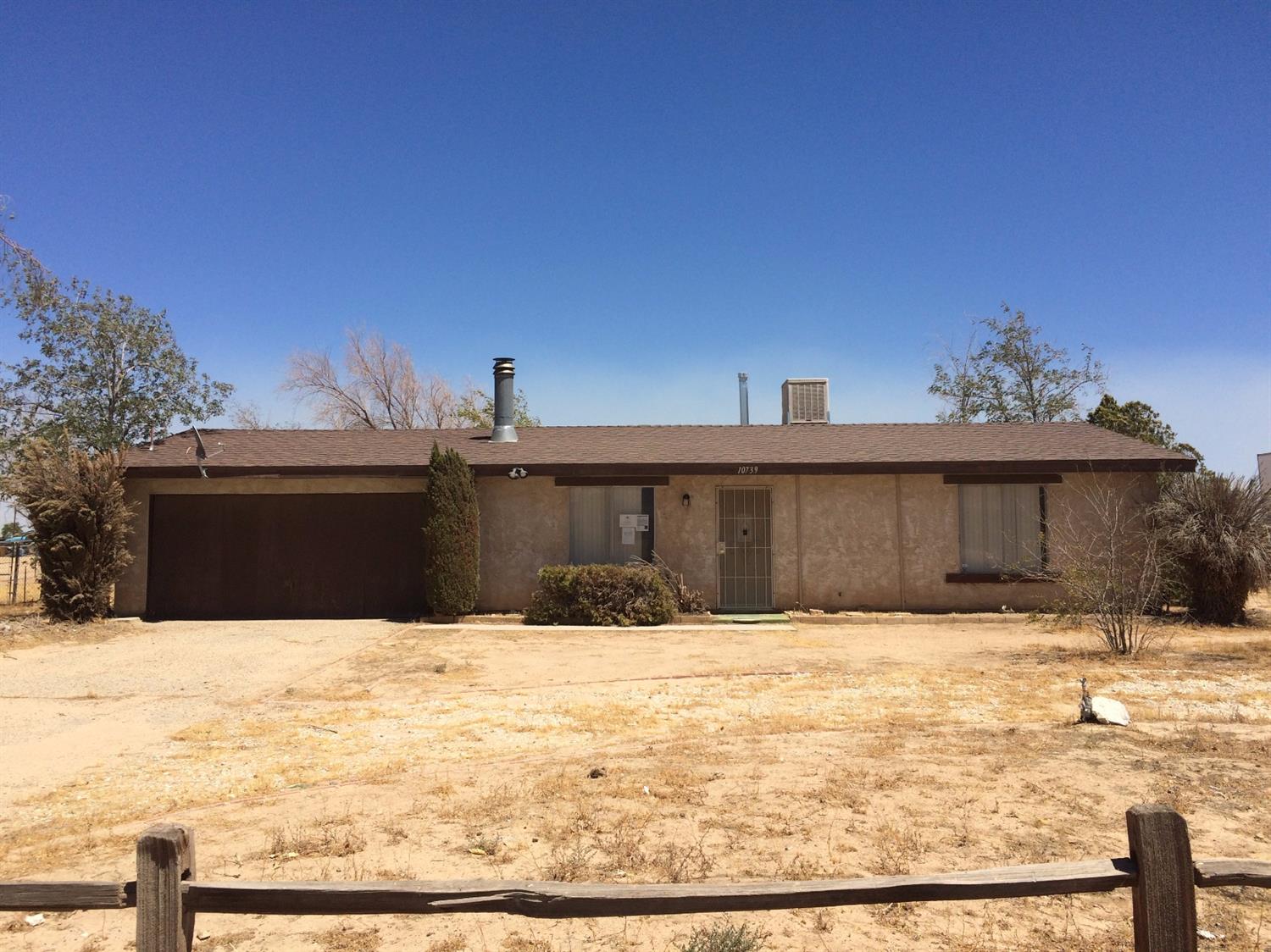 10739 9th Ave, Hesperia, CA 92345 photo 1
