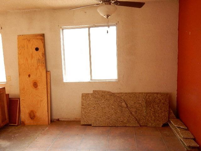 25508 Eaton St, Barstow, CA 92311 photo 6