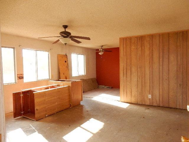 25508 Eaton St, Barstow, CA 92311 photo 9