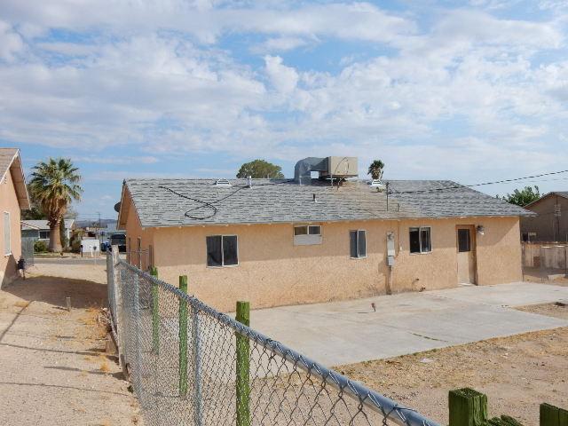 25508 Eaton St, Barstow, CA 92311 photo 2