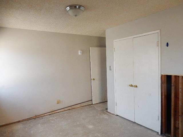 25508 Eaton St, Barstow, CA 92311 photo 17
