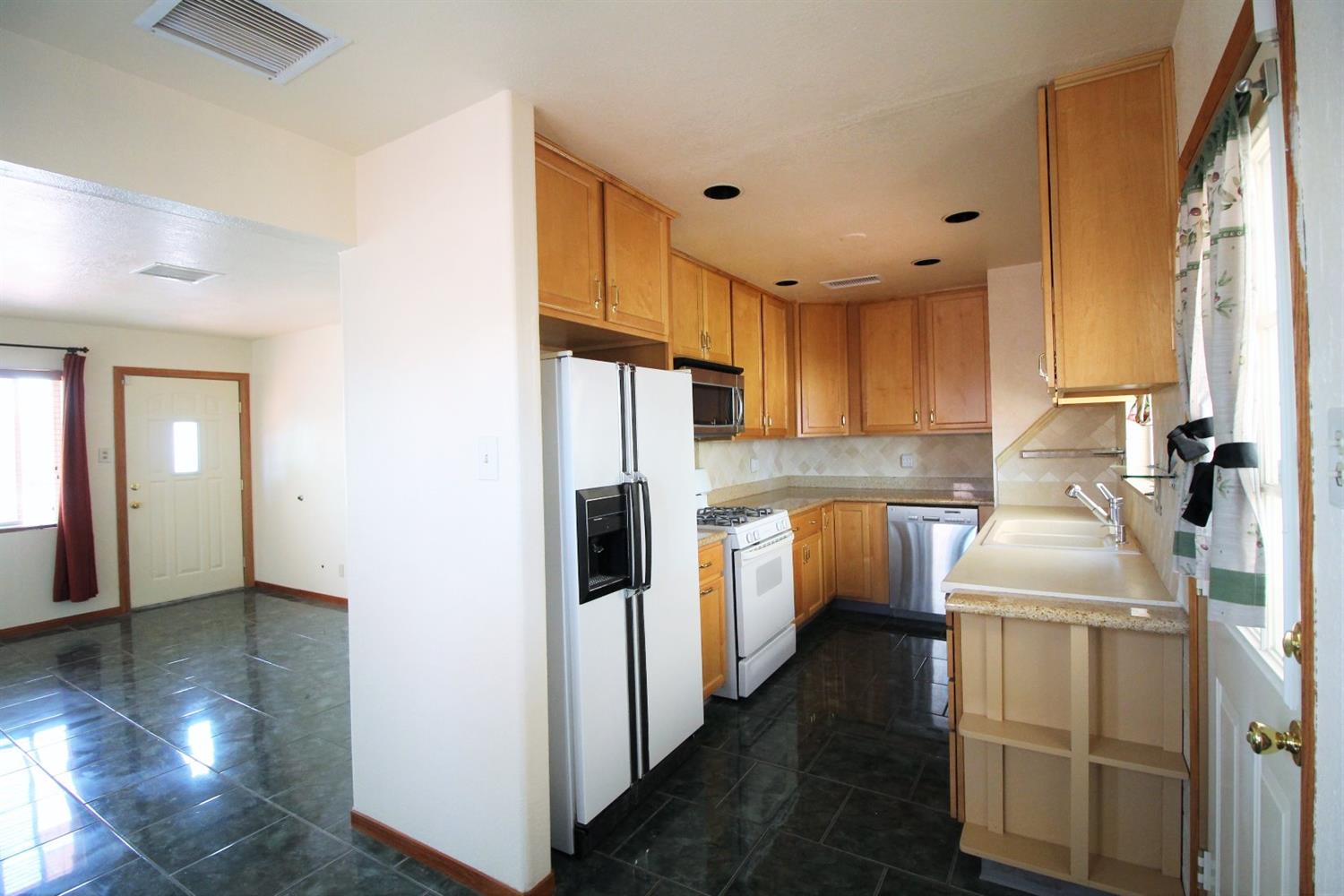 1737 Sunrise Rd, Barstow, CA 92311 photo 4
