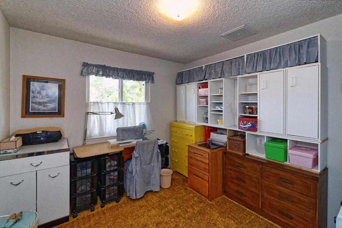 21088 Caribou Rd, Apple Valley, CA 92308 photo 10