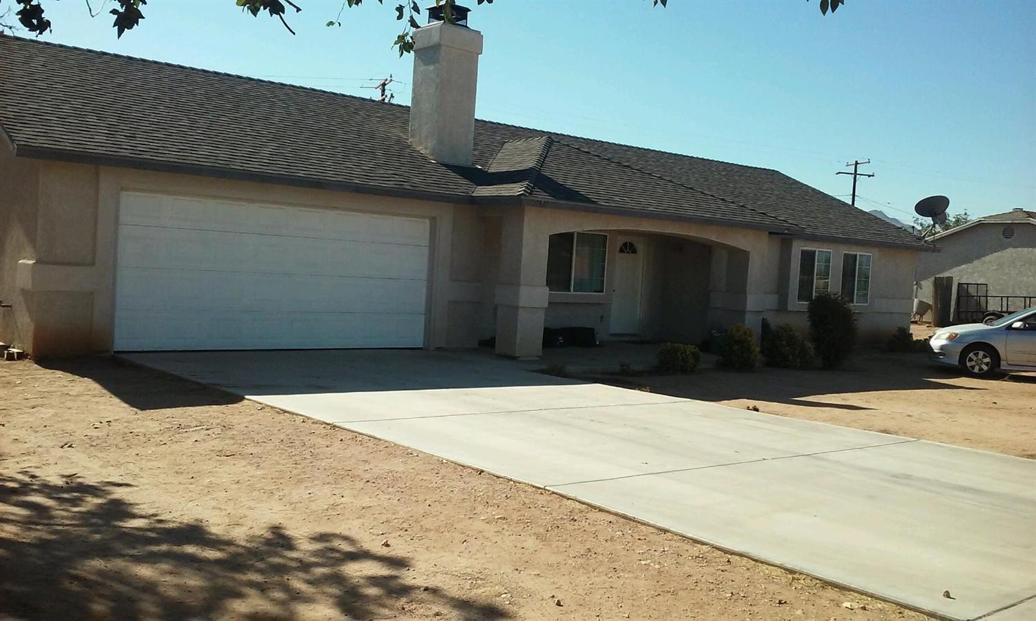 11531 Saratoga Rd, Apple Valley, CA 92308 photo 1
