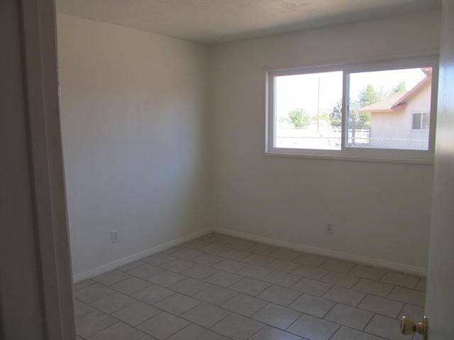 Undisclosed, Apple Valley, CA 92308 photo 11