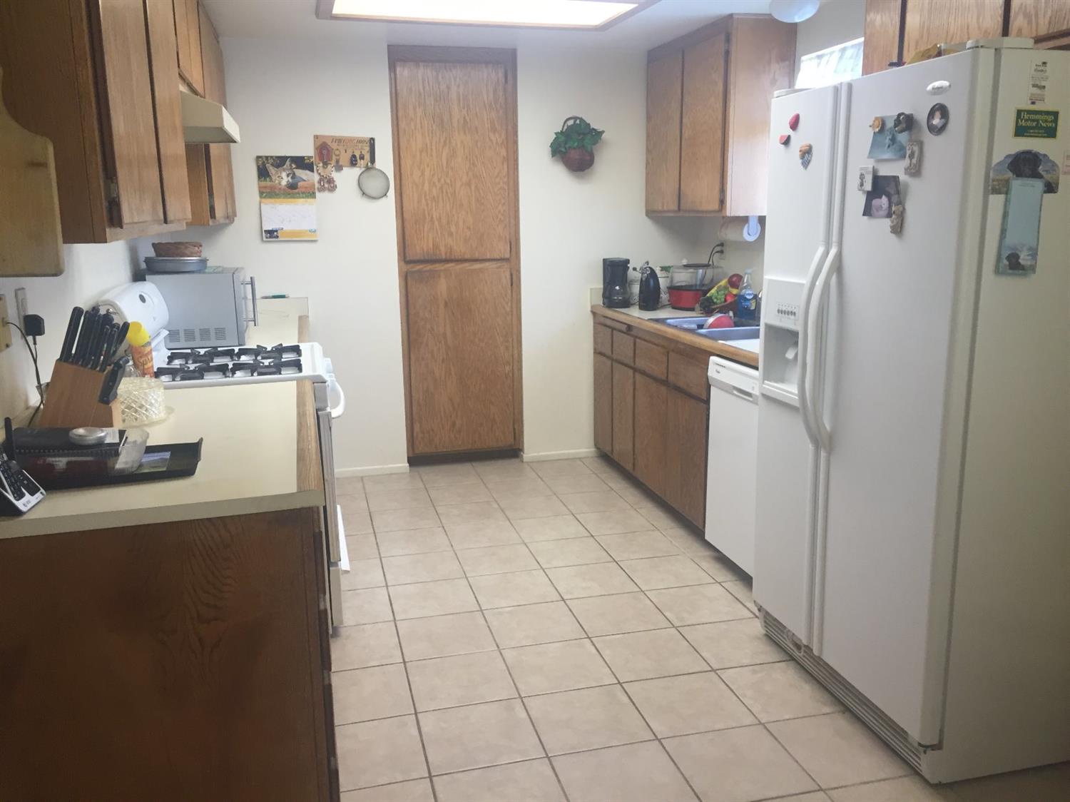 12592 Red Wing Rd, Apple Valley, CA 92308 photo 9
