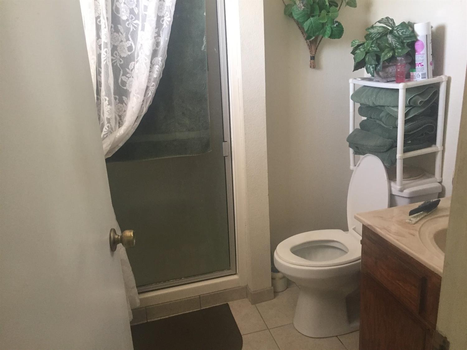 12592 Red Wing Rd, Apple Valley, CA 92308 photo 6