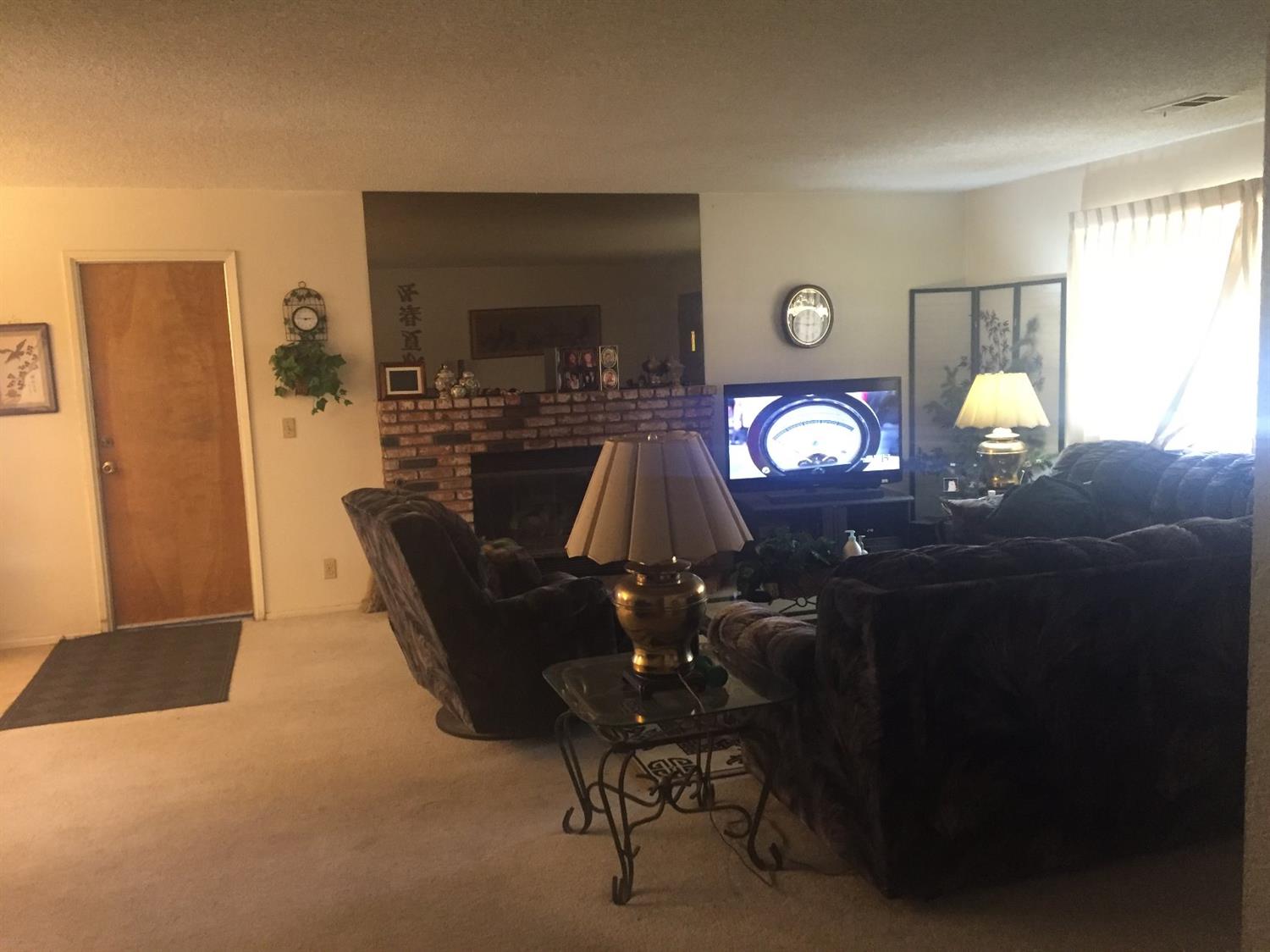 12592 Red Wing Rd, Apple Valley, CA 92308 photo 8