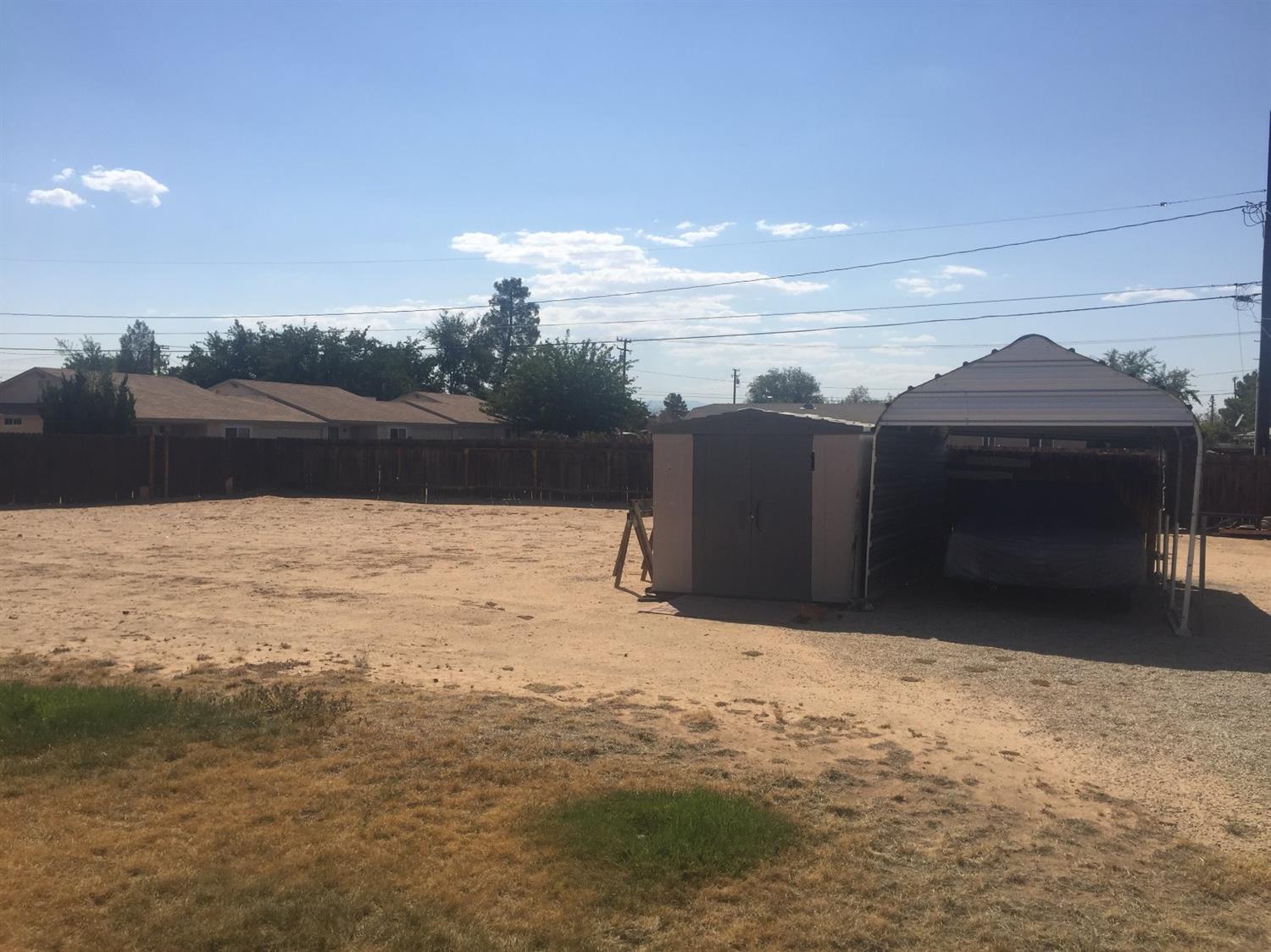 12592 Red Wing Rd, Apple Valley, CA 92308 photo 10