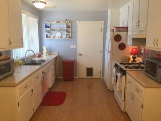 Undisclosed, Apple Valley, CA 92308 photo 6
