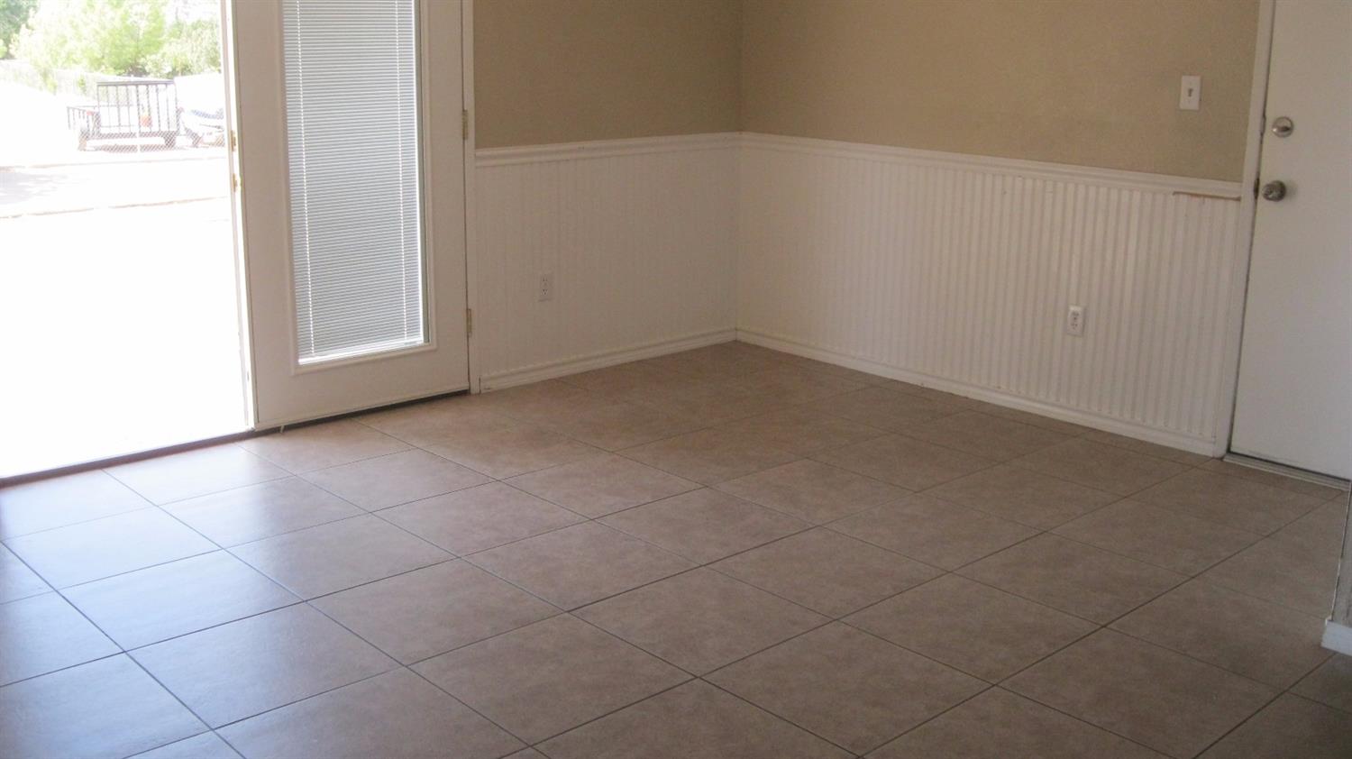 Undisclosed, Hesperia, CA 92345 photo 3