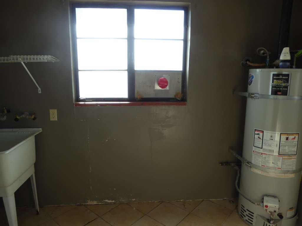 21844 Ramona Ave, Apple Valley, CA 92307 photo 8