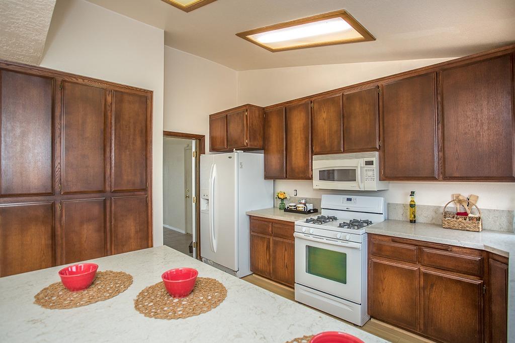 26433 Catamaran Ln, Helendale, CA 92342 photo 31