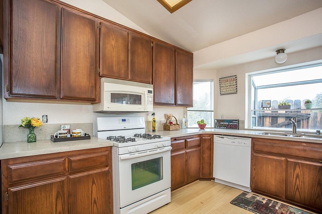 26433 Catamaran Ln, Helendale, CA 92342 photo 30