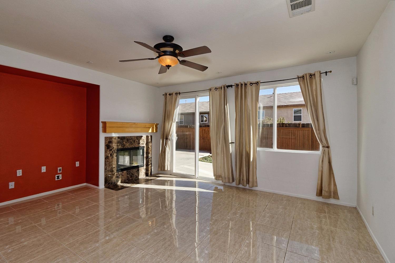 8719 San Jacinto Ave, Hesperia, CA 92344 photo 15