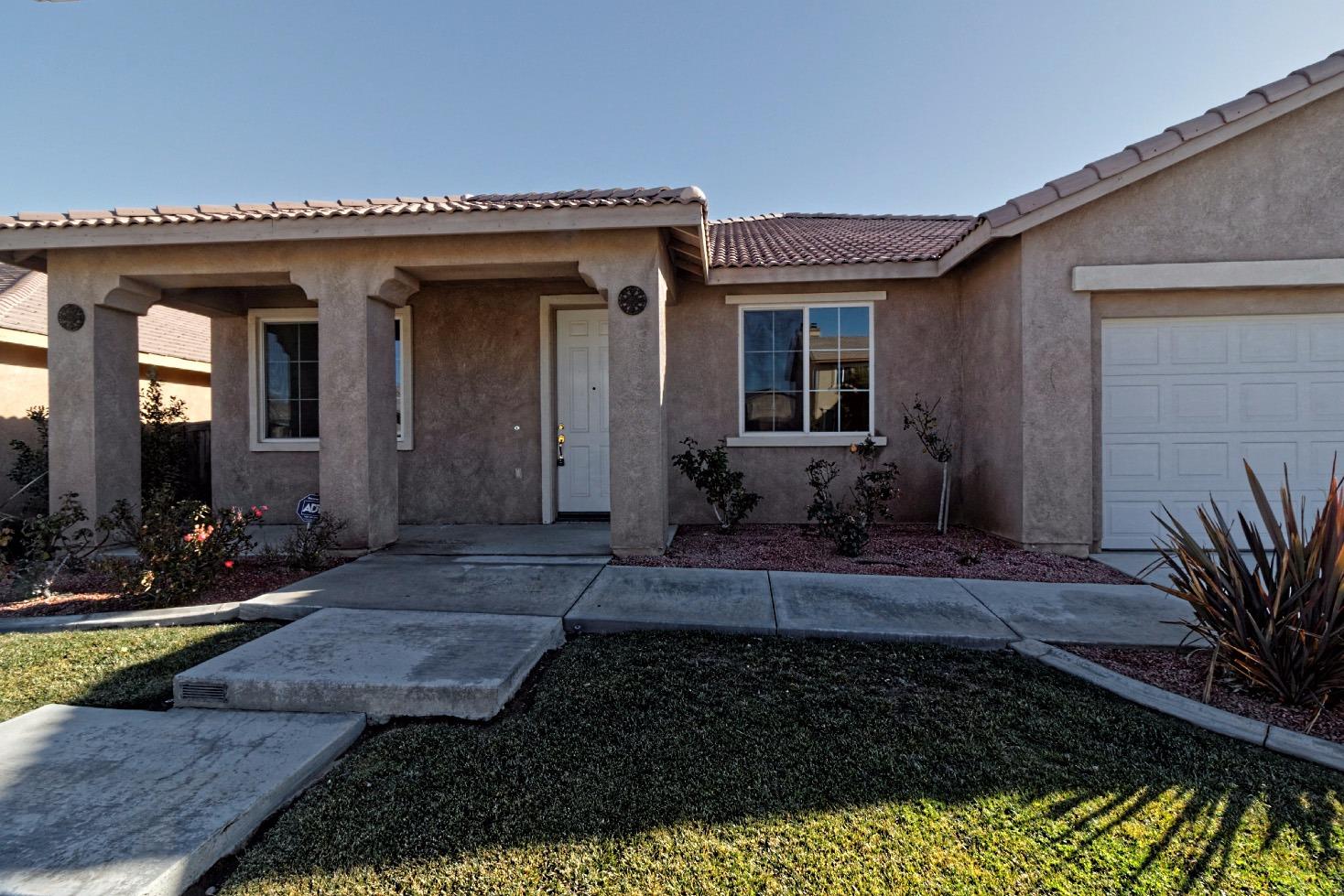 8719 San Jacinto Ave, Hesperia, CA 92344 photo 5