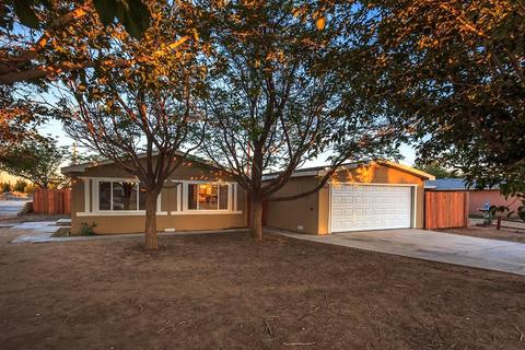 Undisclosed, Adelanto, CA 92301 photo 1