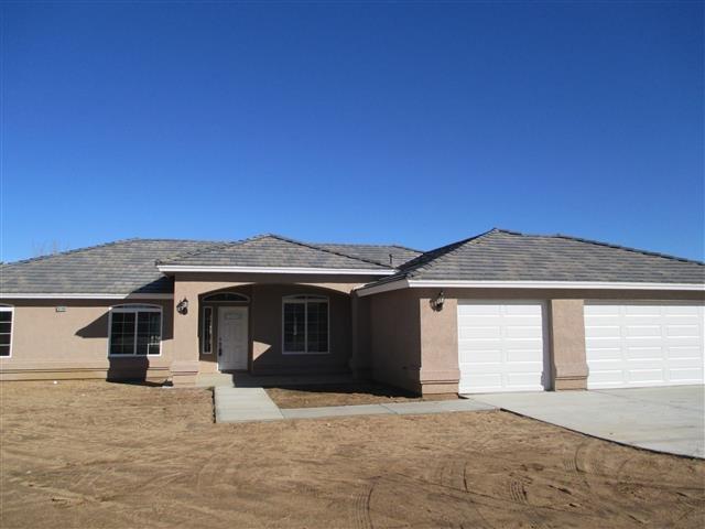 11118 Third Ave, Hesperia, CA 92345 photo 2