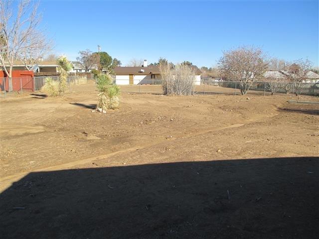 11118 Third Ave, Hesperia, CA 92345 photo 19