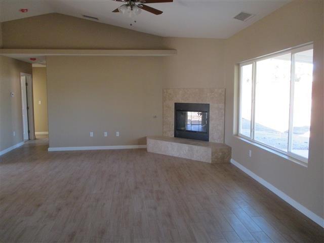 11118 Third Ave, Hesperia, CA 92345 photo 3