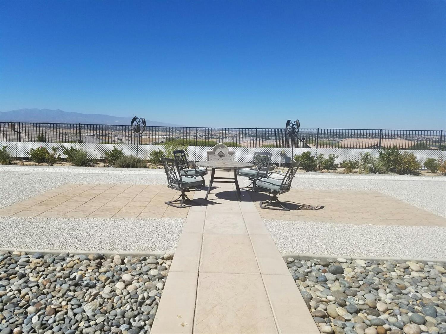 12324 Braeburn Rd, Apple Valley, CA 92308 photo 26