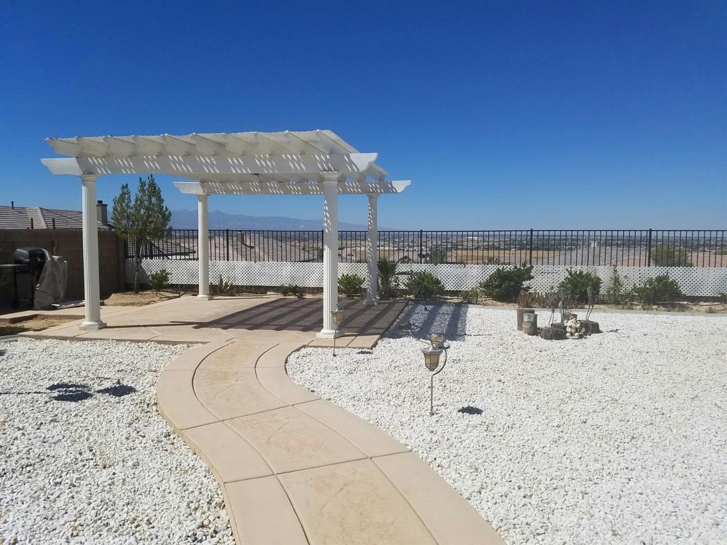 12324 Braeburn Rd, Apple Valley, CA 92308 photo 29