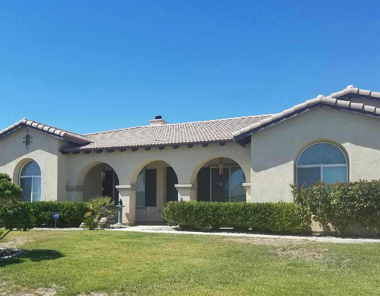 12324 Braeburn Rd, Apple Valley, CA 92308 photo 4