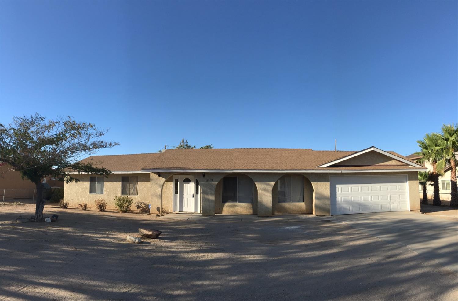 16278 Willow St, Hesperia, CA 92345 photo 1
