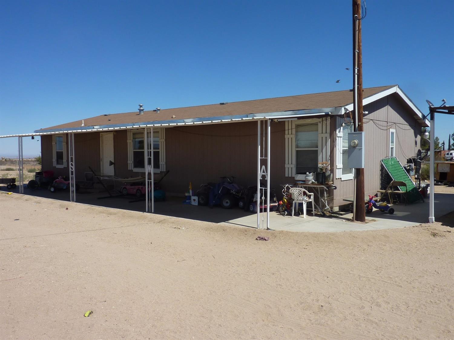 Undisclosed, Phelan, CA 92371 photo 1
