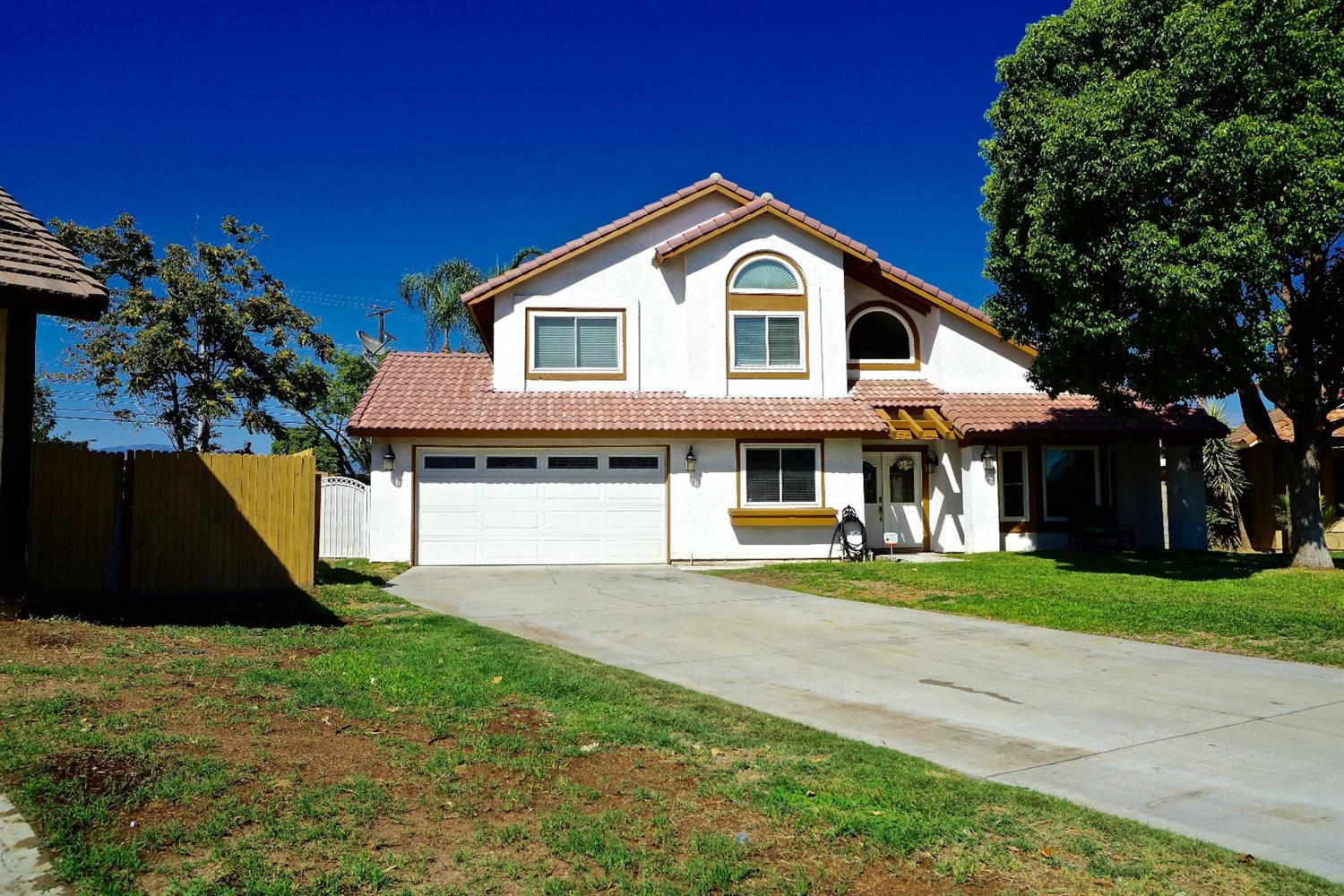 Undisclosed, Rialto, CA 92376 photo 2