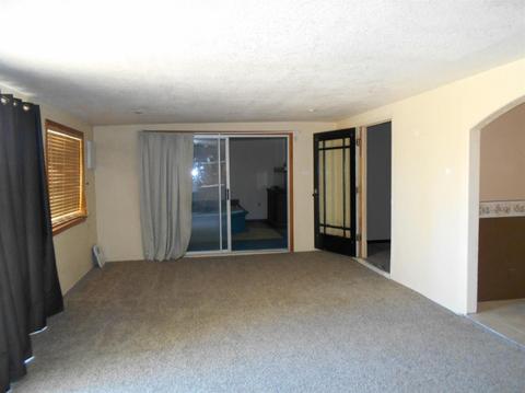 1321 Tara St, Barstow, CA 92311 photo 10