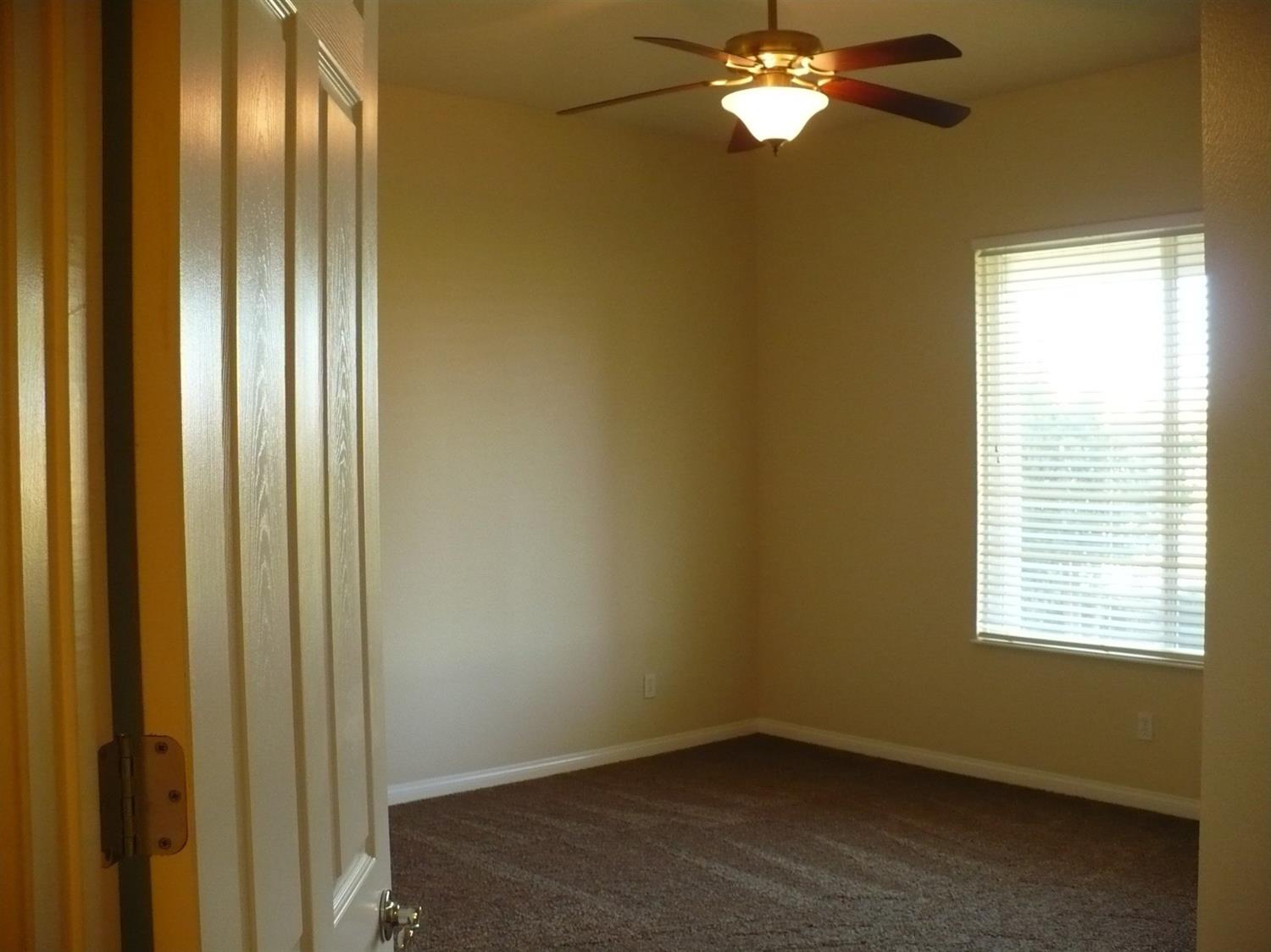 10506 Nobleton Rd, Apple Valley, CA 92308 photo 11