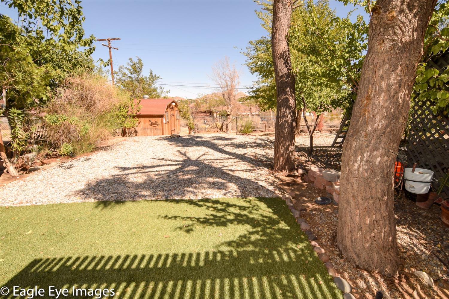 15610 Myalon Rd, Apple Valley, CA 92307 photo 47