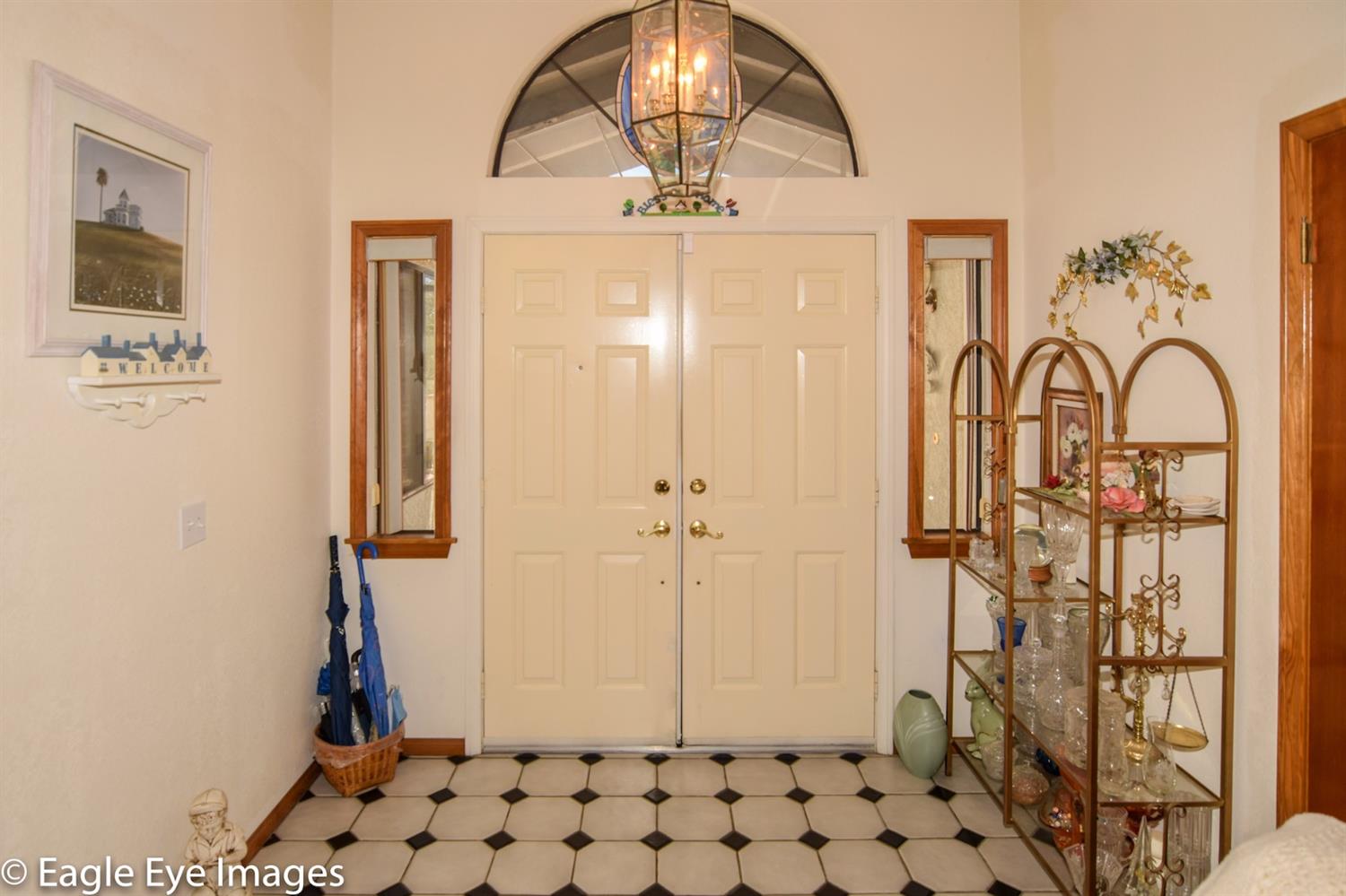 15610 Myalon Rd, Apple Valley, CA 92307 photo 5