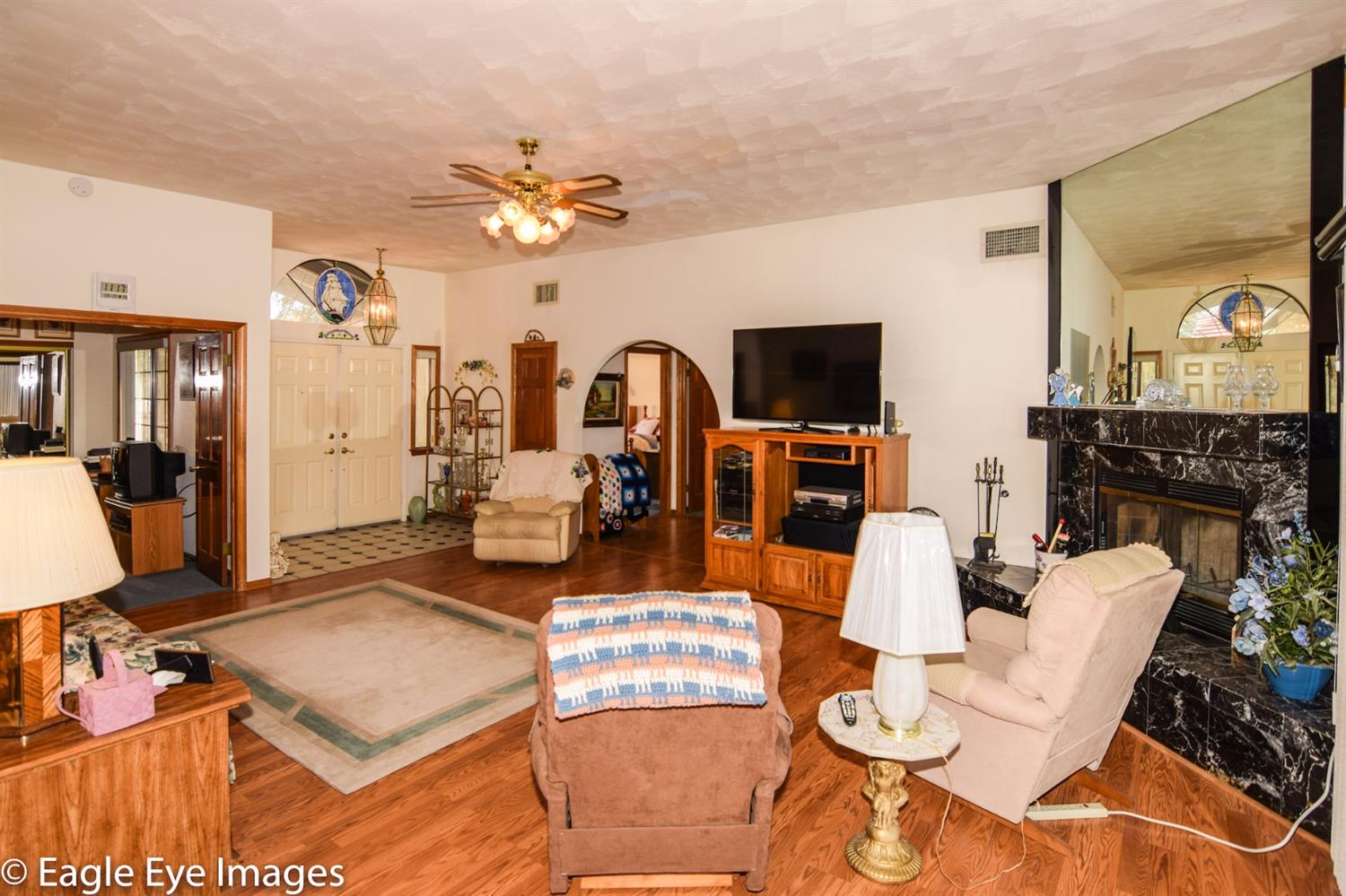 15610 Myalon Rd, Apple Valley, CA 92307 photo 8
