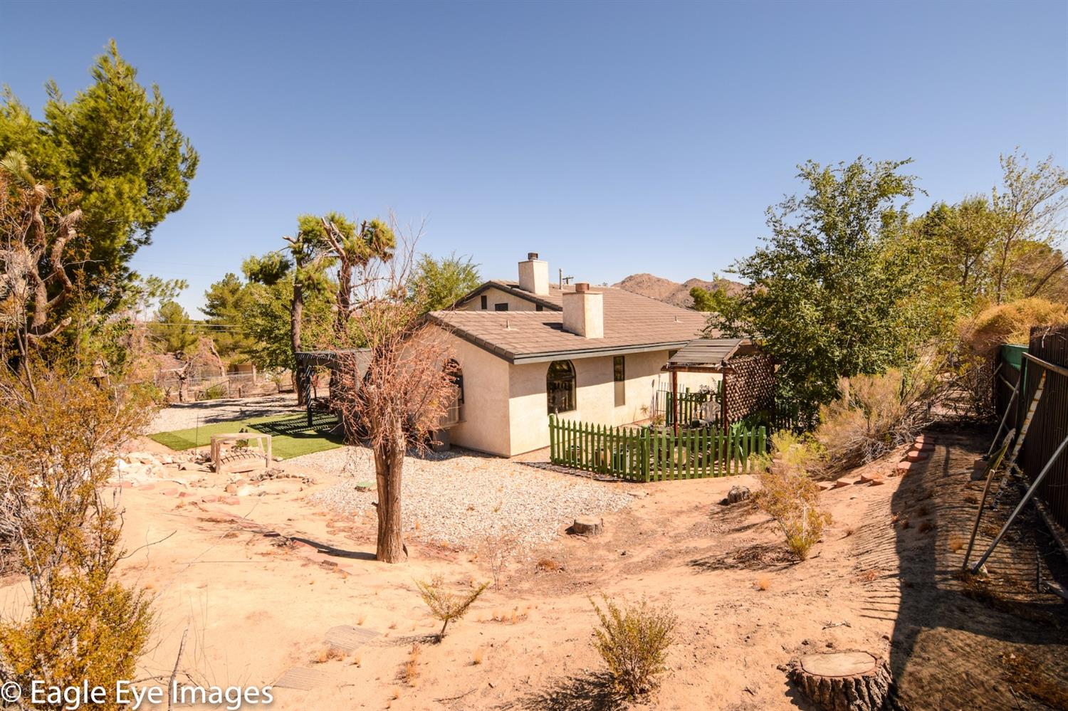 15610 Myalon Rd, Apple Valley, CA 92307 photo 58