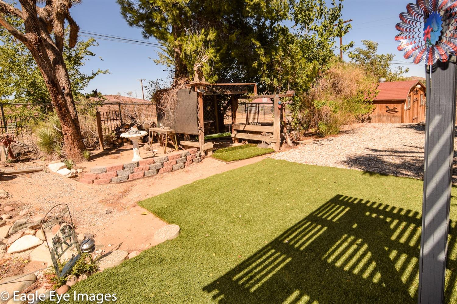 15610 Myalon Rd, Apple Valley, CA 92307 photo 46