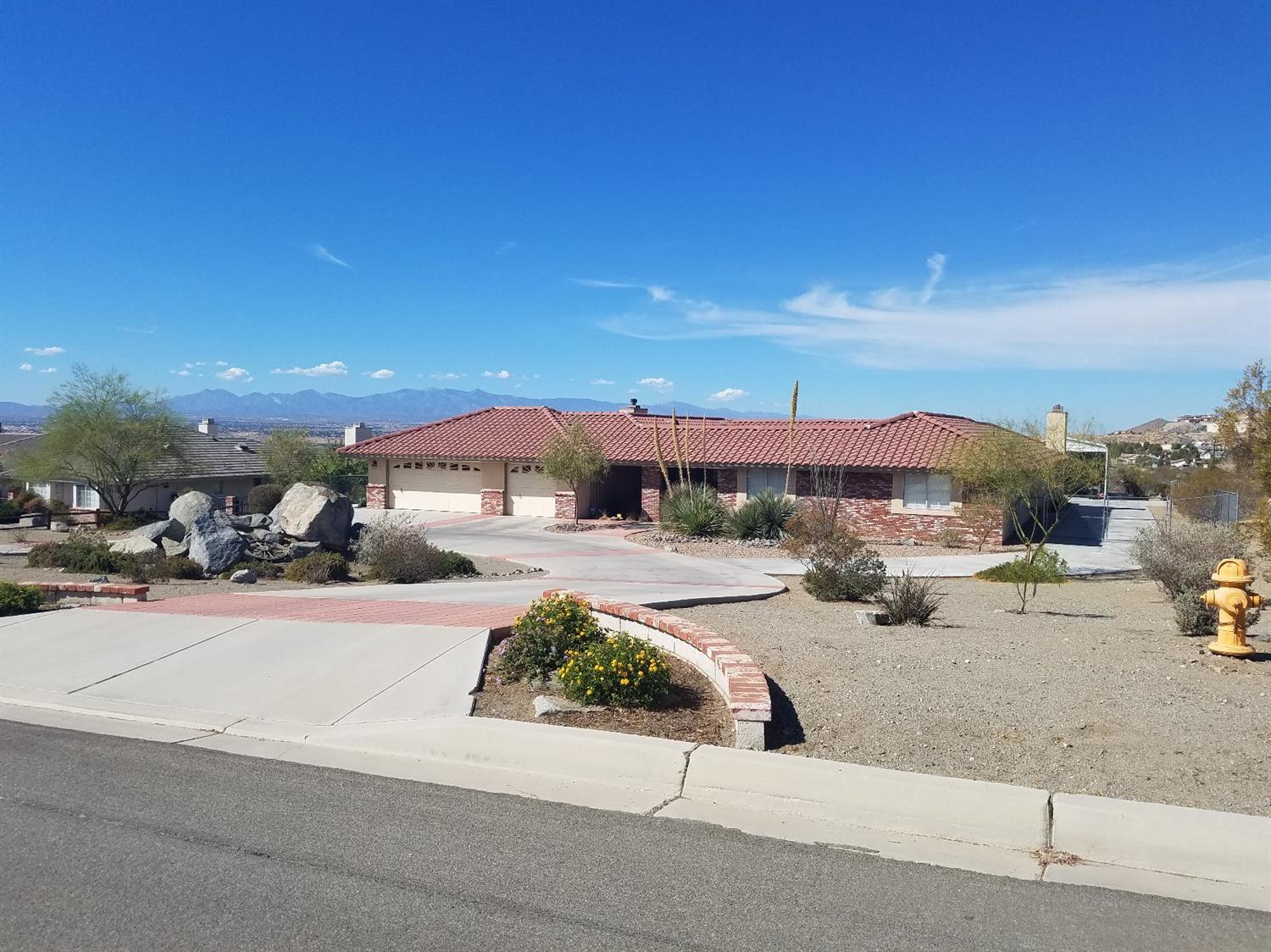16586 Choco Rd, Apple Valley, CA 92307 photo 1