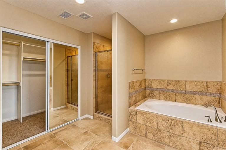 18075 Dunkirk St, Hesperia, CA 92345 photo 23