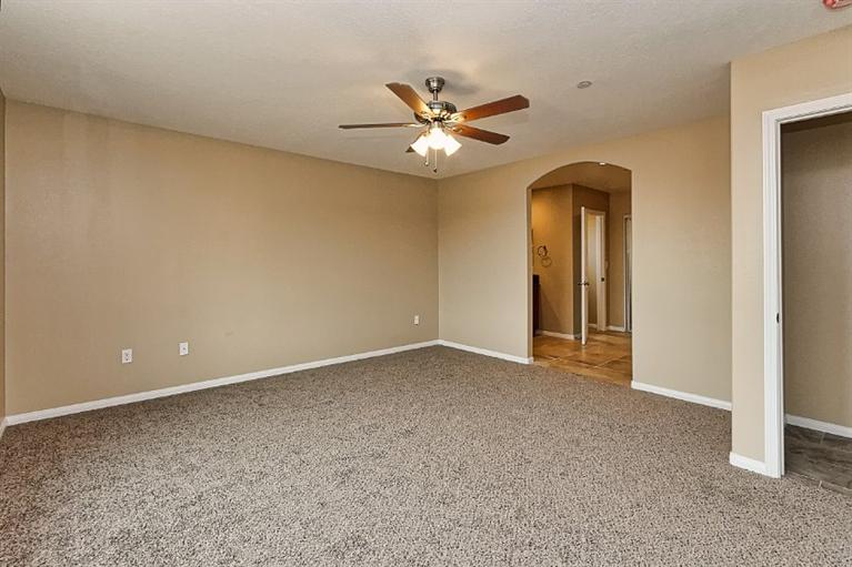 18075 Dunkirk St, Hesperia, CA 92345 photo 21