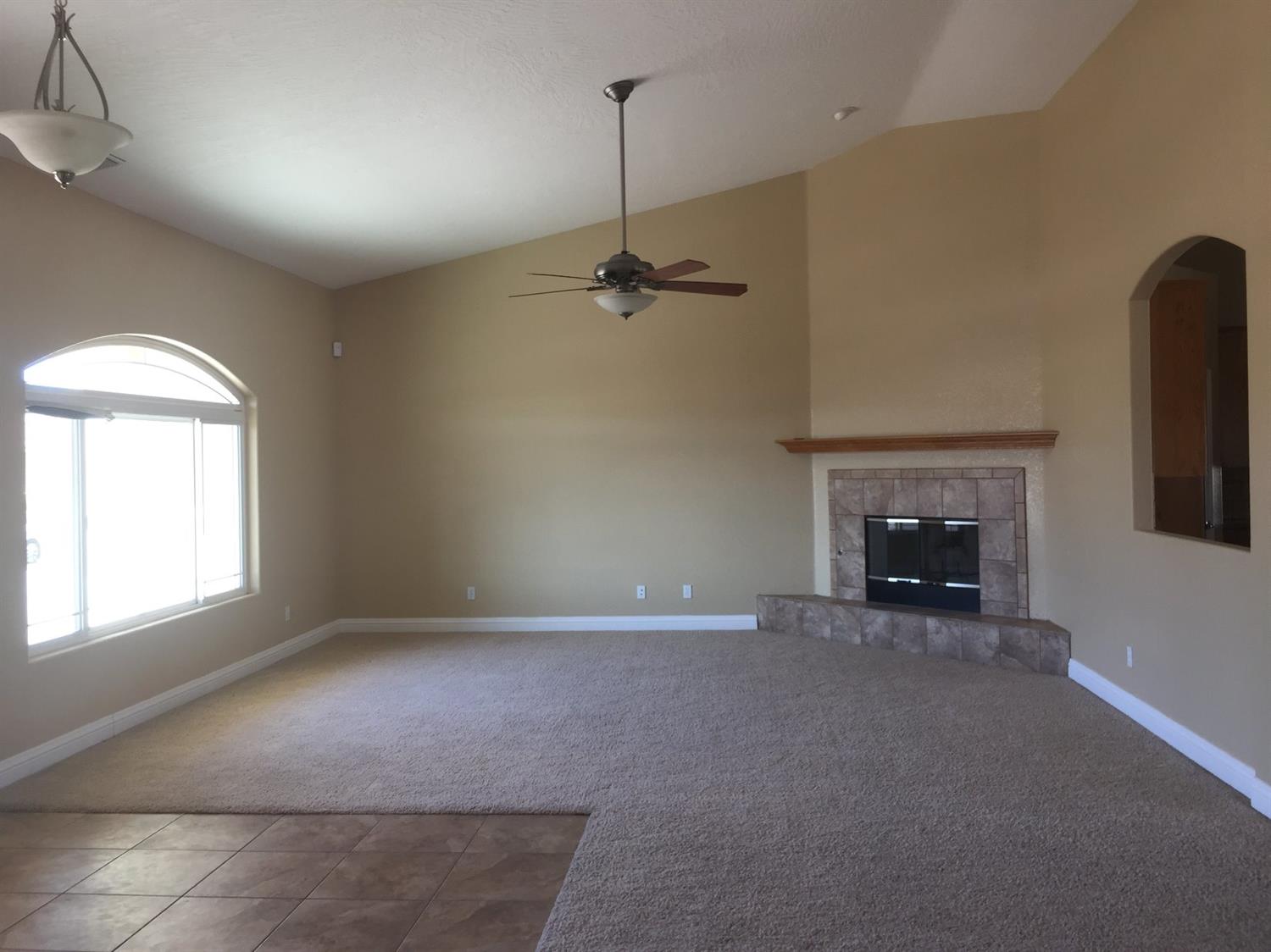 36771 Silver Spur Dr, Barstow, CA 92311 photo 4