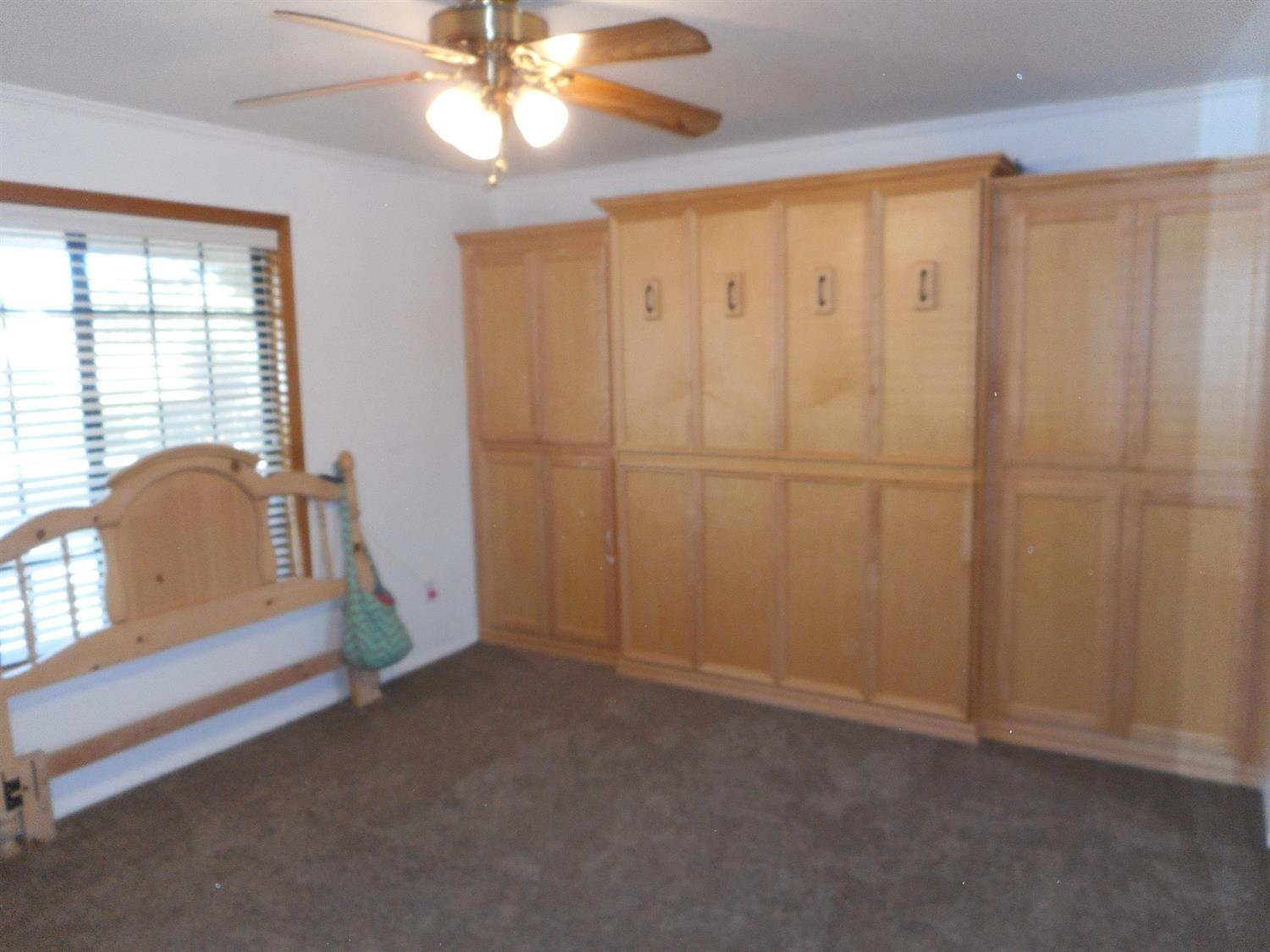 Undisclosed, Apple Valley, CA 92307 photo 18