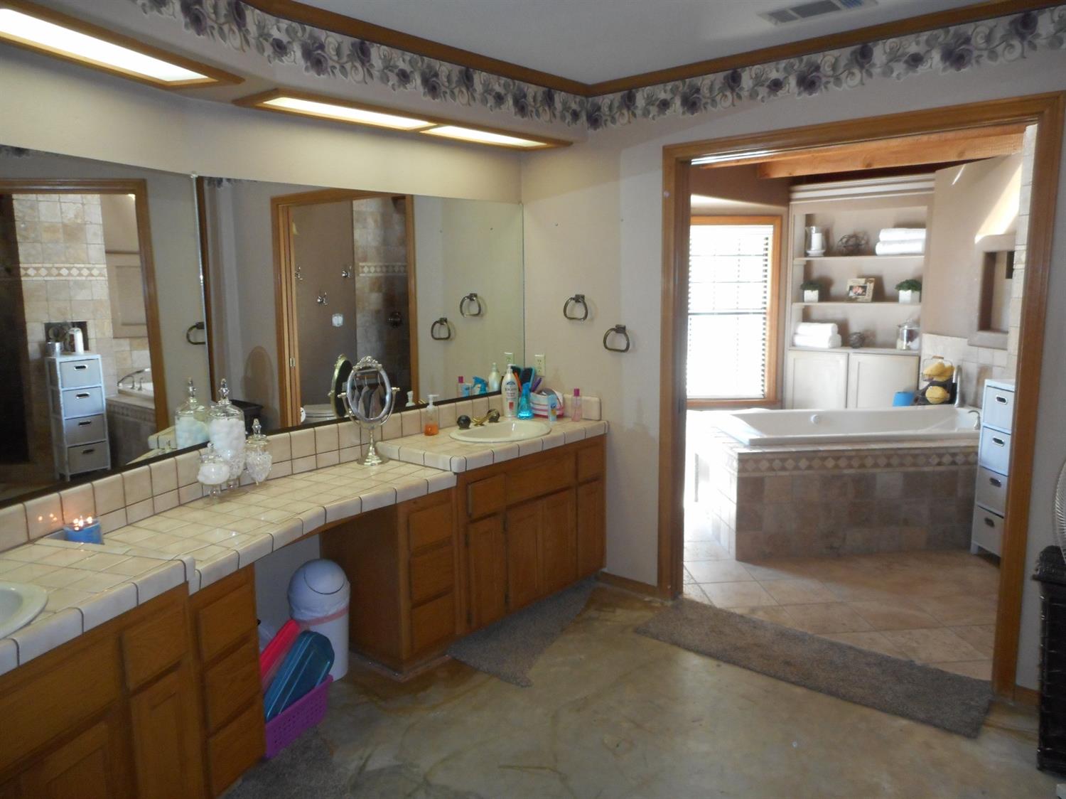 Undisclosed, Apple Valley, CA 92307 photo 21